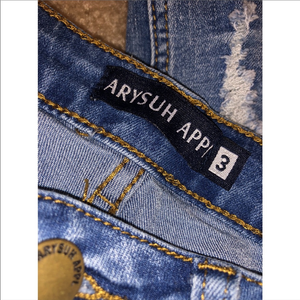 Jeans - Picture 3 of 3